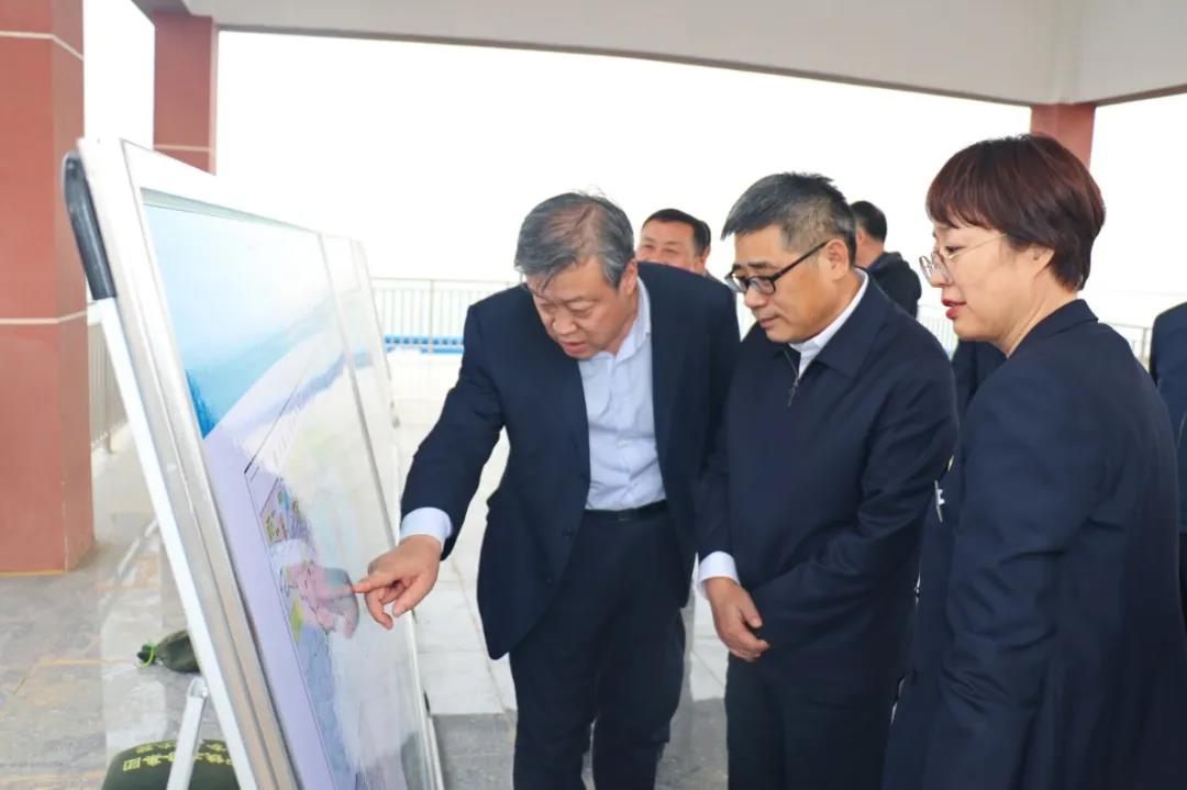 自治区副主席王道席一行到银川中铁水务调研